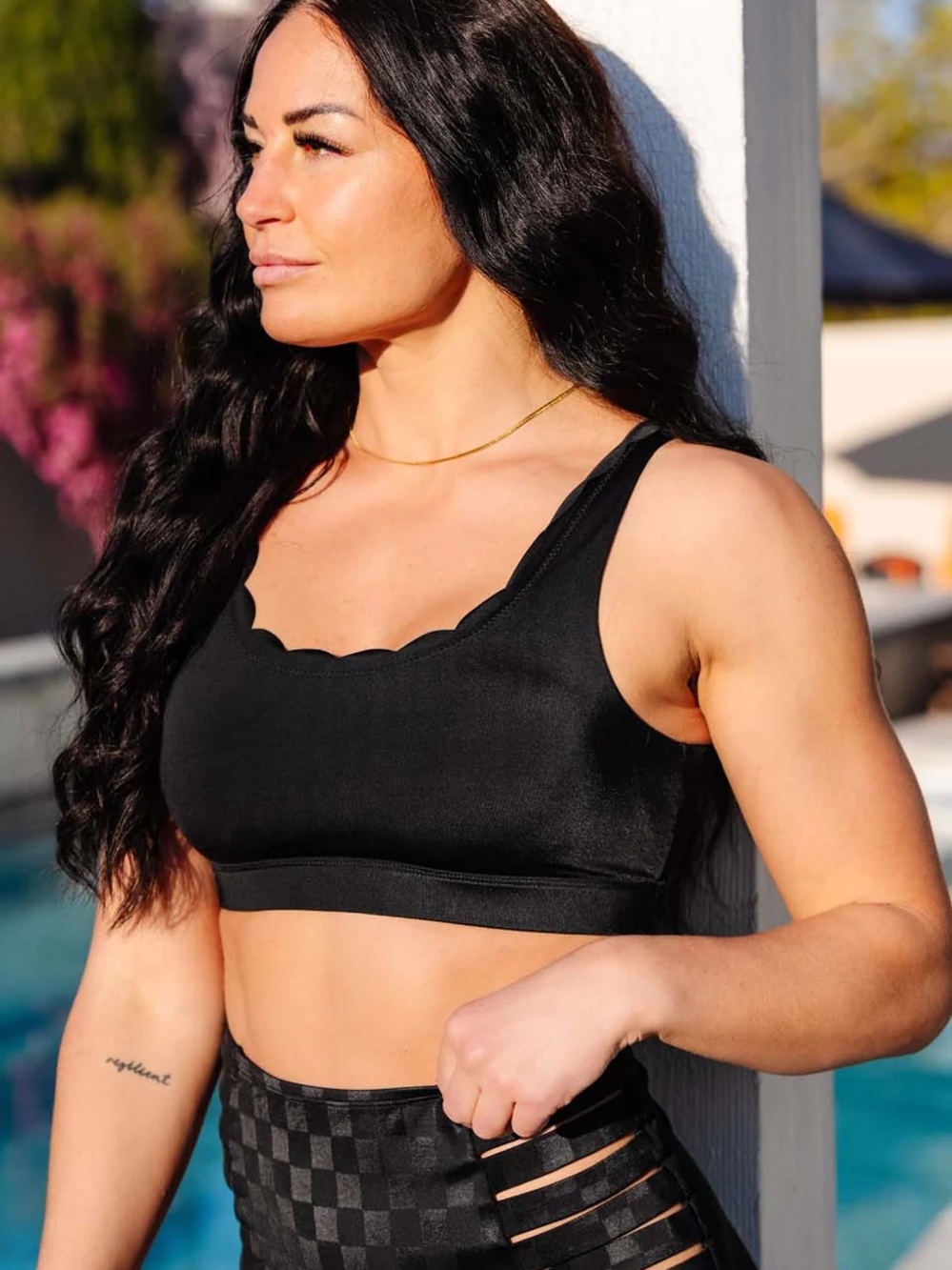 KIAVA Black Scalloped Bikini Top Gym to Swim, M